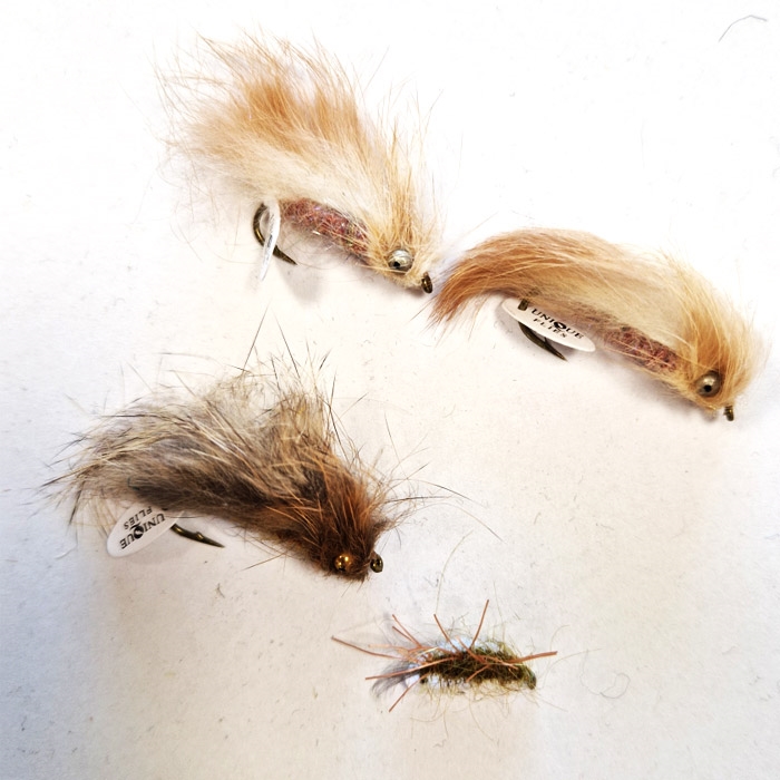 Unique Flies Kystffluer Med Uv Sortiment E  4 Stk